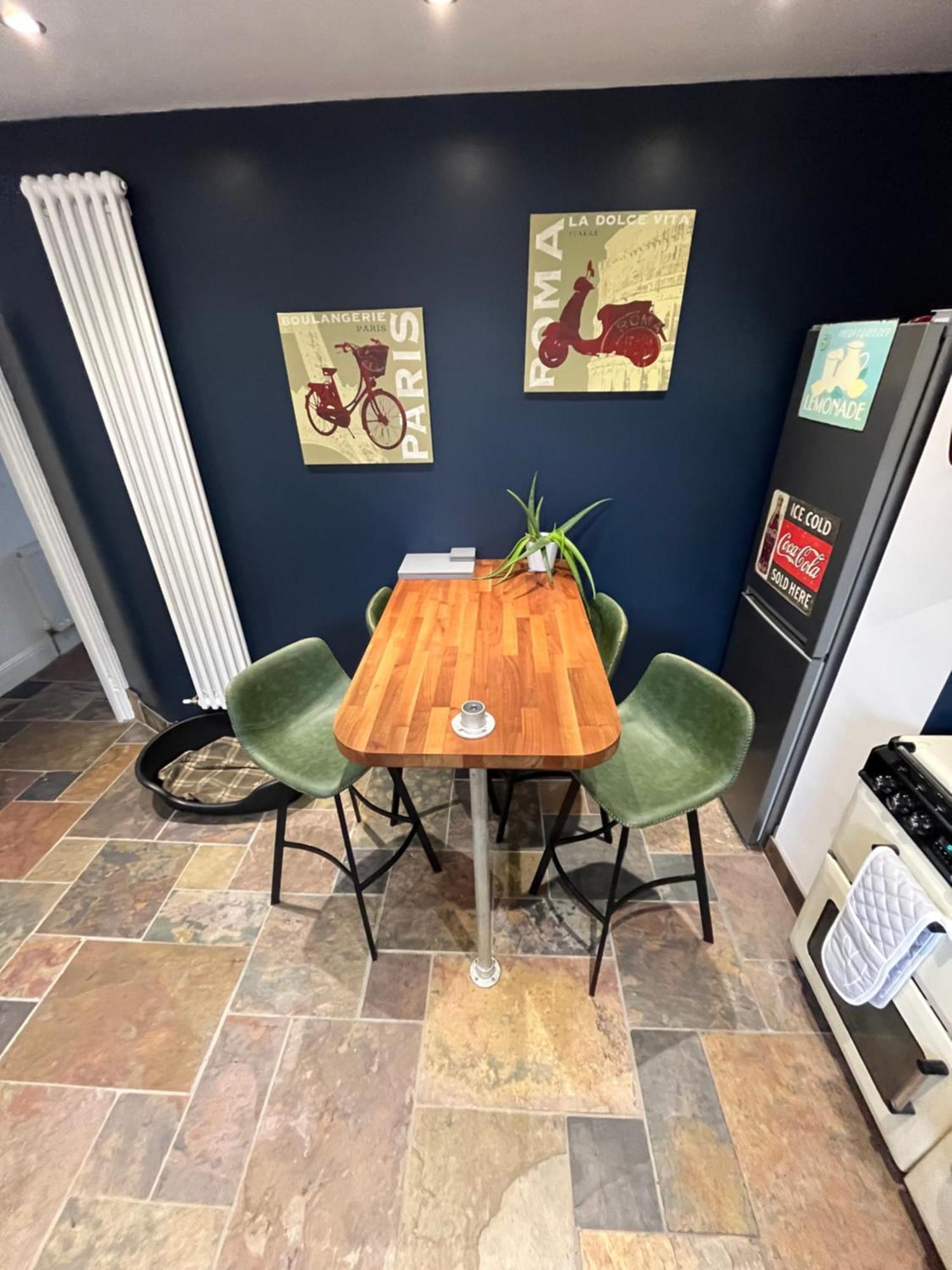 Wolf Hollow, Sleeps 4 Plus 2, Buxton Town Centre Екстериор снимка